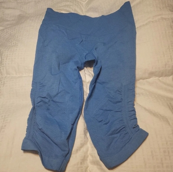 Lululemon Joga/Workout pants 8 - Picture 3 of 7